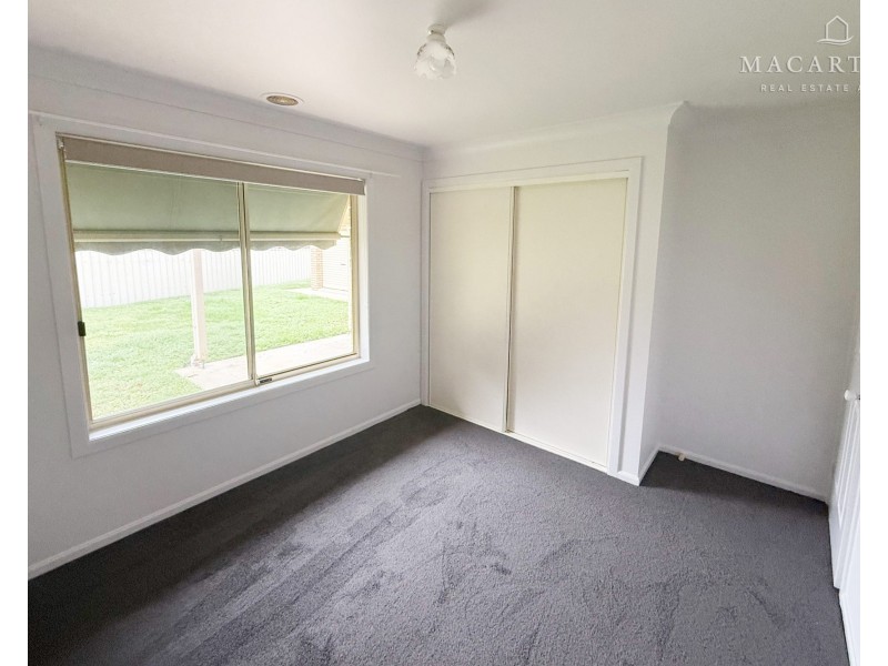 14 Wonkana Road, Glenfield Park NSW 2650