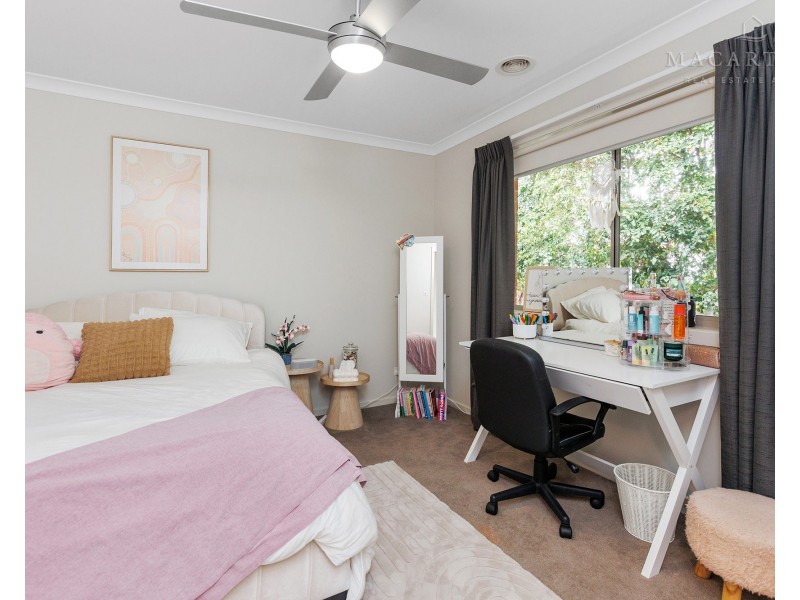 3 Mulberrygong Court, Gobbagombalin NSW 2650