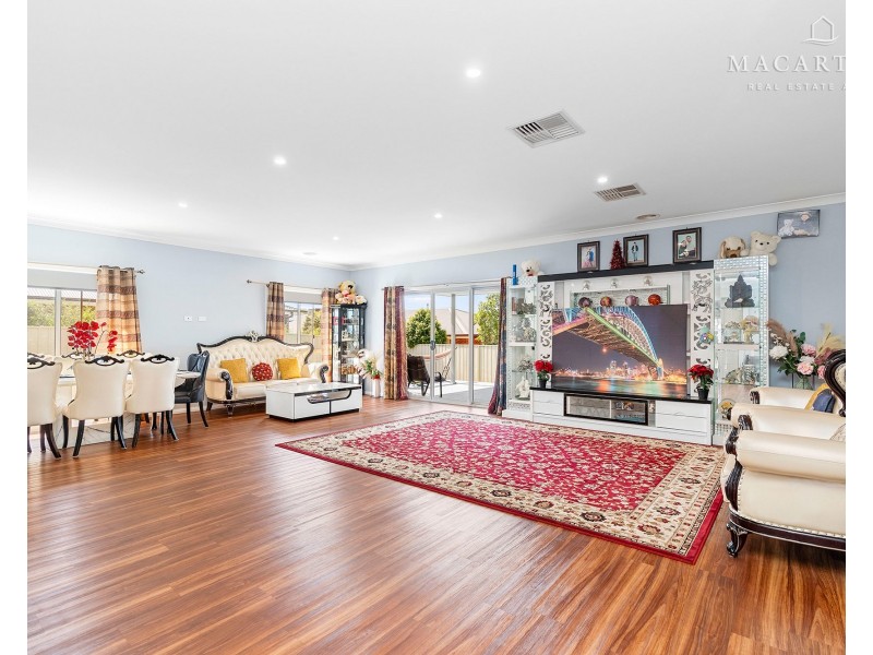 6 Jade Place, Estella NSW 2650