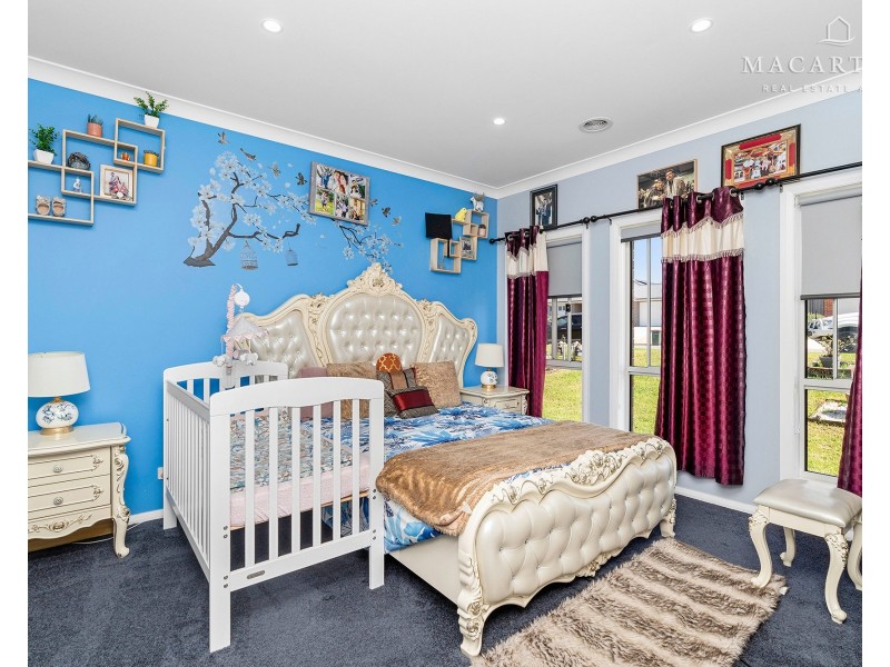 6 Jade Place, Estella NSW 2650