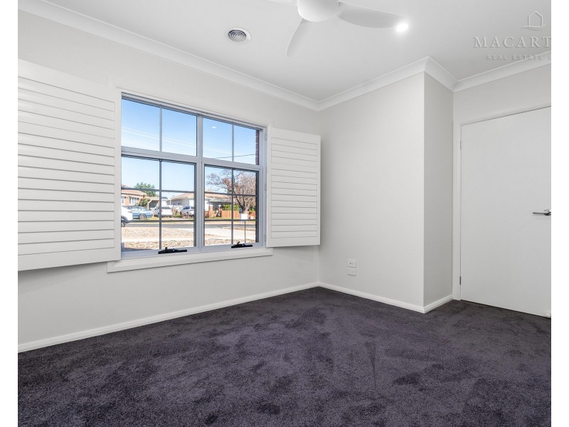 1/33 Blamey Street, Turvey Park NSW 2650