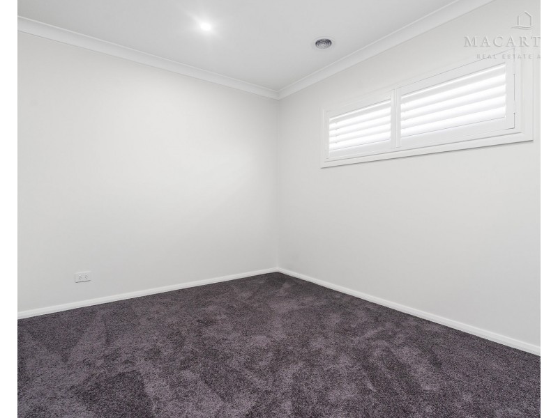 1/33 Blamey Street, Turvey Park NSW 2650