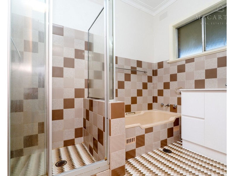 44 Urana Street, Turvey Park NSW 2650