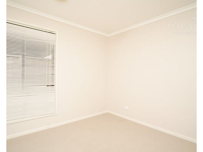 9 Apprentice Avenue, Ashmont NSW 2650