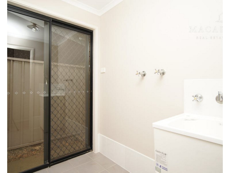 9 Apprentice Avenue, Ashmont NSW 2650