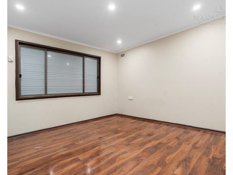 2 Kenny Place, Tolland NSW 2650
