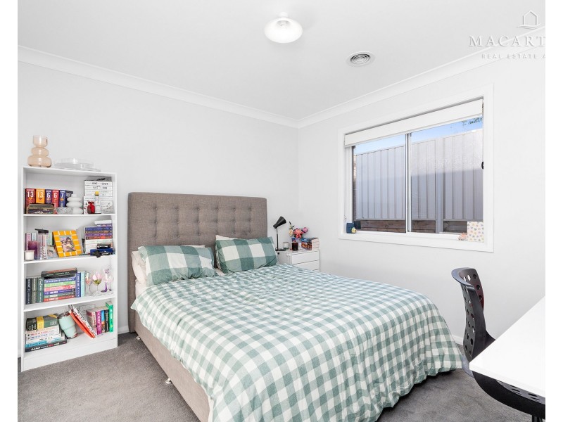 43 Muttama Parade, Gobbagombalin NSW 2650