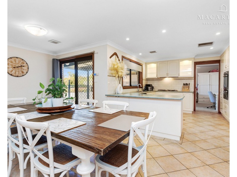55 Horsley Street, Kooringal NSW 2650