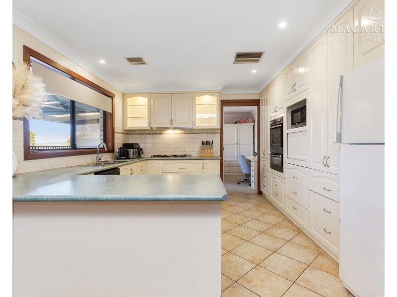 55 Horsley Street, Kooringal NSW 2650