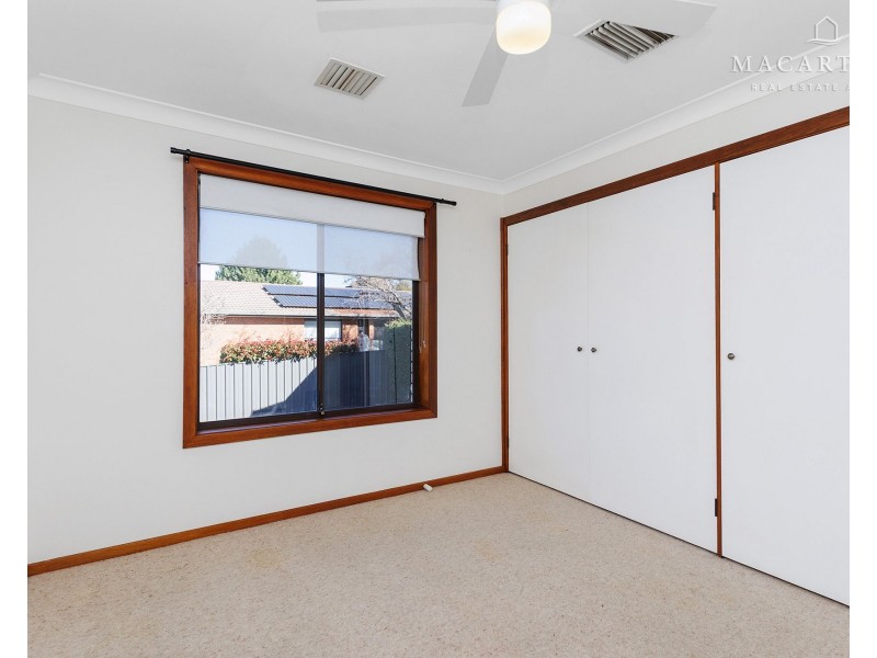 55 Horsley Street, Kooringal NSW 2650