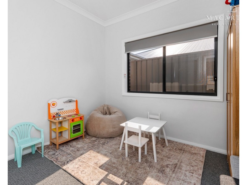 76 Coppabella Drive, Gobbagombalin NSW 2650