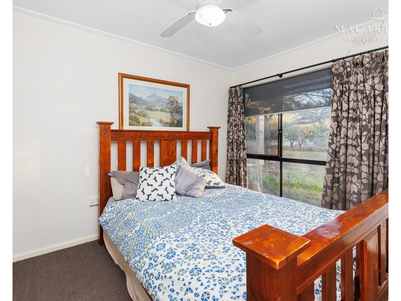 271 Mitchell Road, Lake Albert NSW 2650