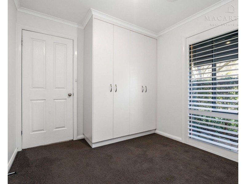 5 Bandera Avenue, Glenfield Park NSW 2650