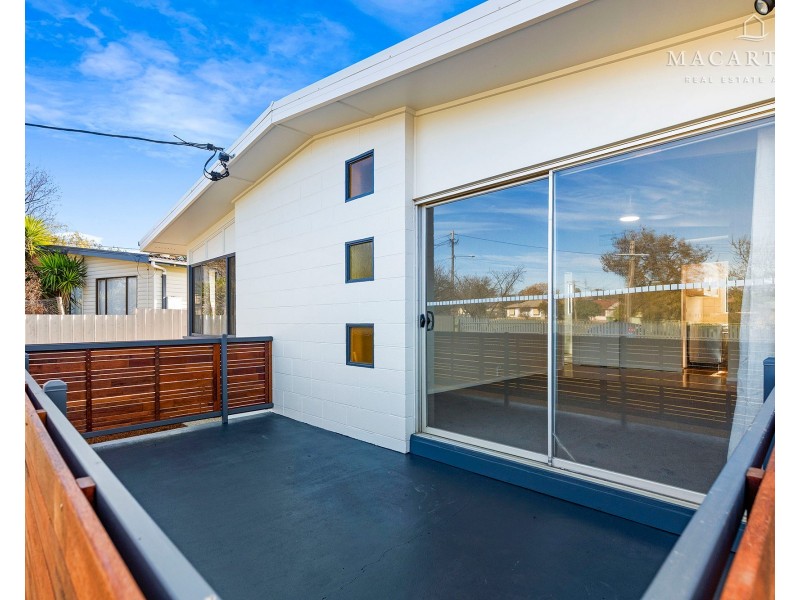 9 Malta Crescent, Ashmont NSW 2650