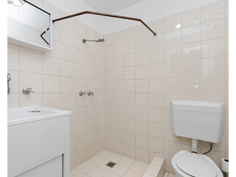 9 Malta Crescent, Ashmont NSW 2650