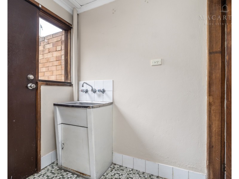 5/121 Lake Albert Road, Kooringal NSW 2650