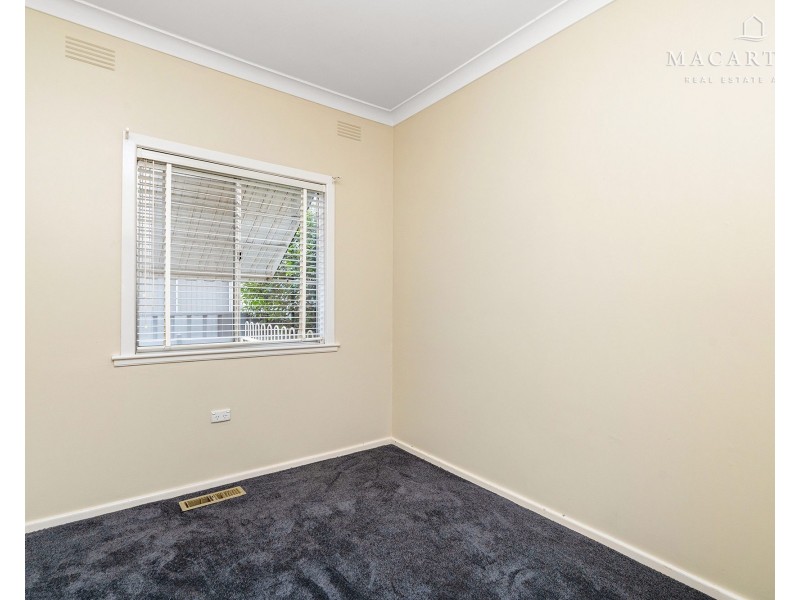 48 Ceduna Street, Mount Austin NSW 2650