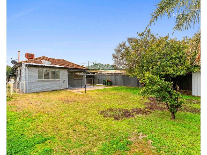 48 Ceduna Street, Mount Austin NSW 2650