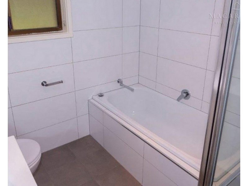 25 Kilpatrick Street, Kooringal NSW 2650