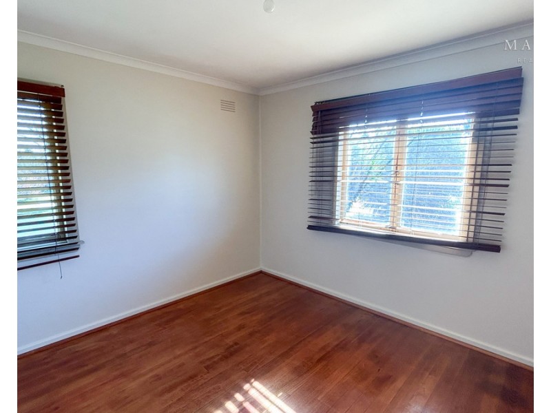 32 Jack Avenue, Mount Austin NSW 2650