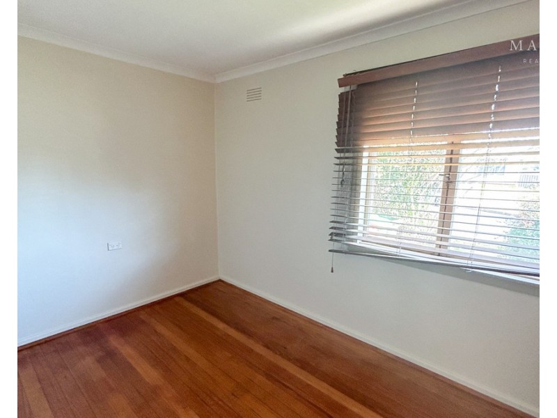 32 Jack Avenue, Mount Austin NSW 2650