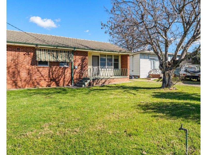 10 Sepik Road, Ashmont NSW 2650