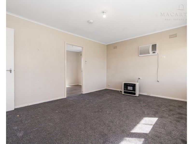 10 Sepik Road, Ashmont NSW 2650