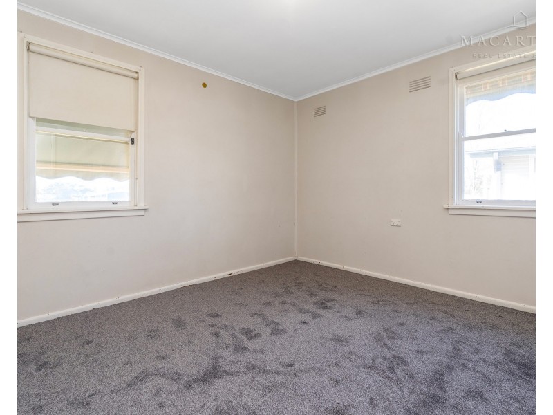 10 Sepik Road, Ashmont NSW 2650