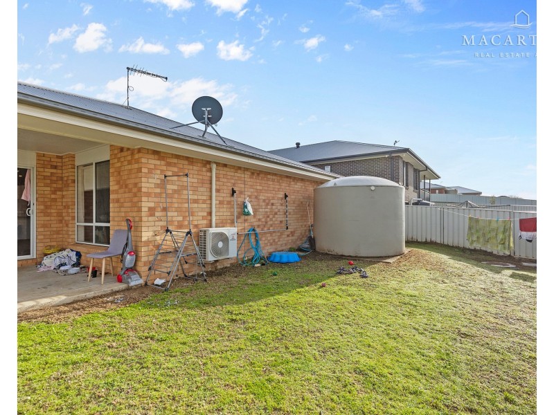 17A Sunvale Crescent, Estella NSW 2650