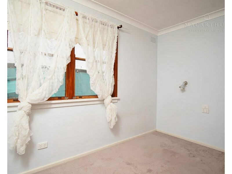 3 Condon Avenue, Mount Austin NSW 2650