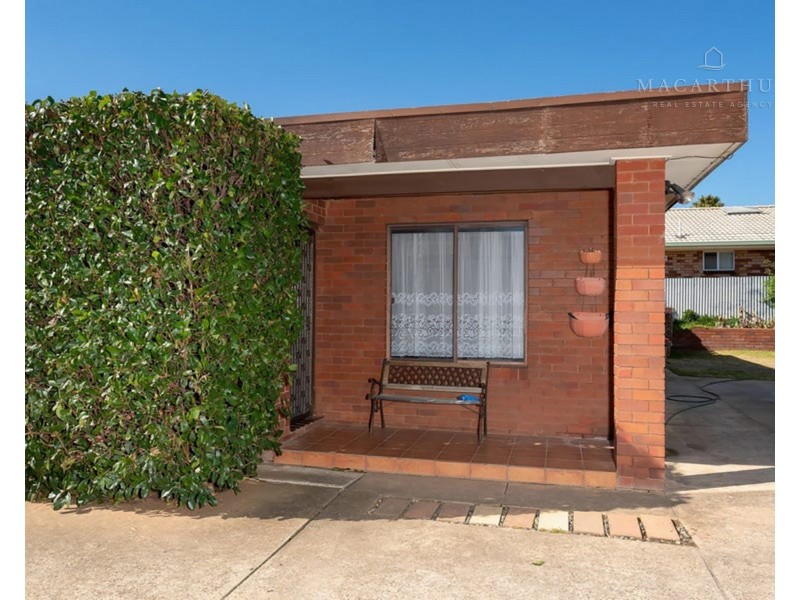 2/270 Fernleigh Road, Ashmont NSW 2650