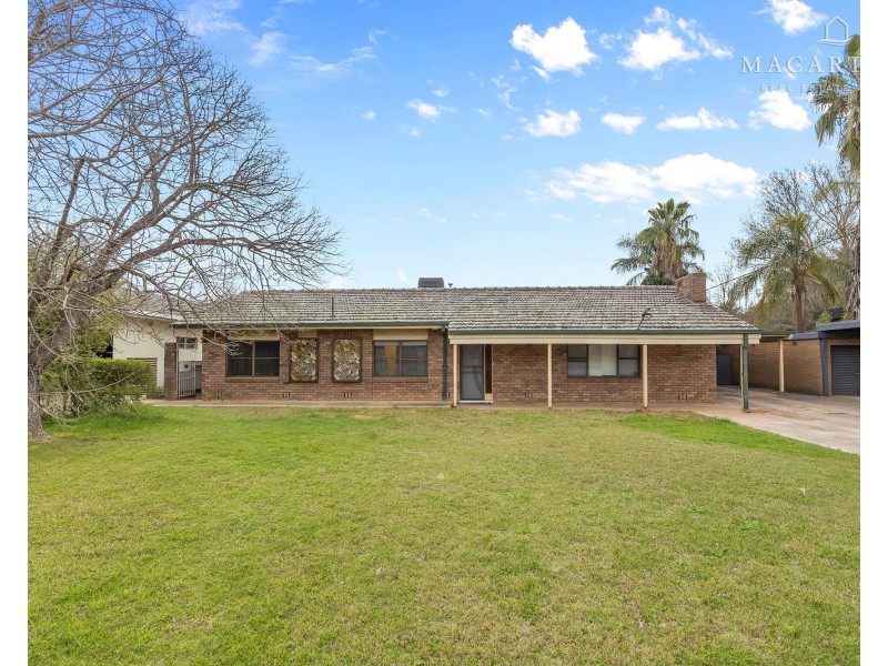 13 Norfolk Avenue, Lake Albert NSW 2650