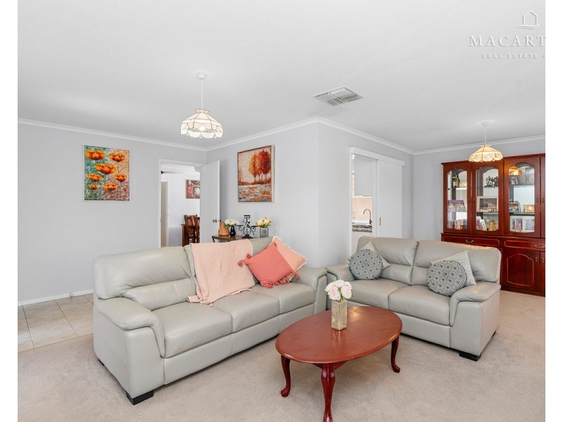 1 Naretha Street, Glenfield Park NSW 2650