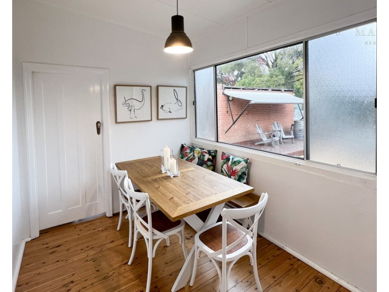 18 Jarick Street, Turvey Park NSW 2650