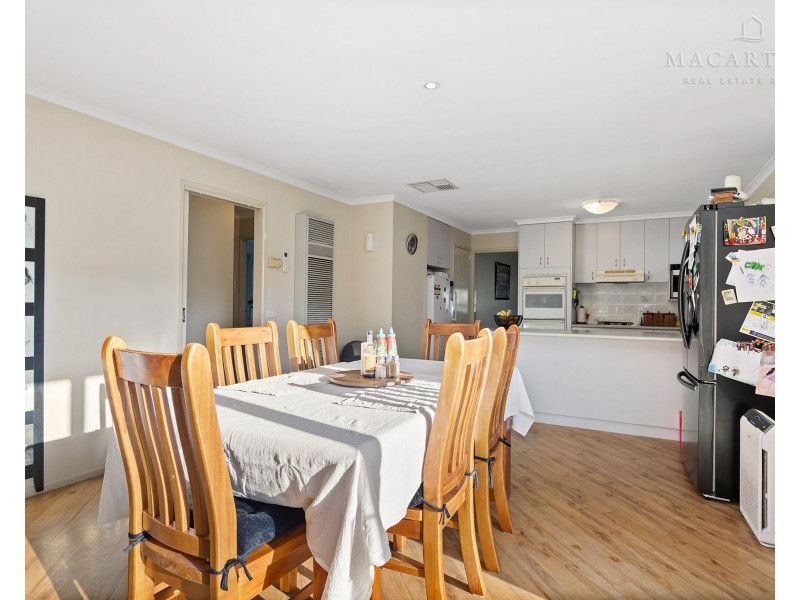 14 Corella Place, Estella NSW 2650
