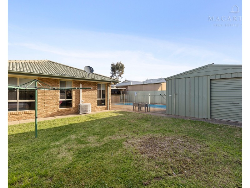 14 Corella Place, Estella NSW 2650