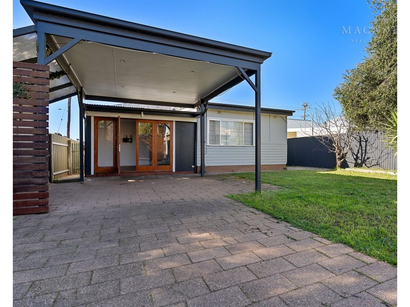 96 Railway Street, Turvey Park NSW 2650