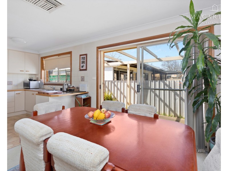 2/210 Gurwood Street, Wagga Wagga NSW 2650