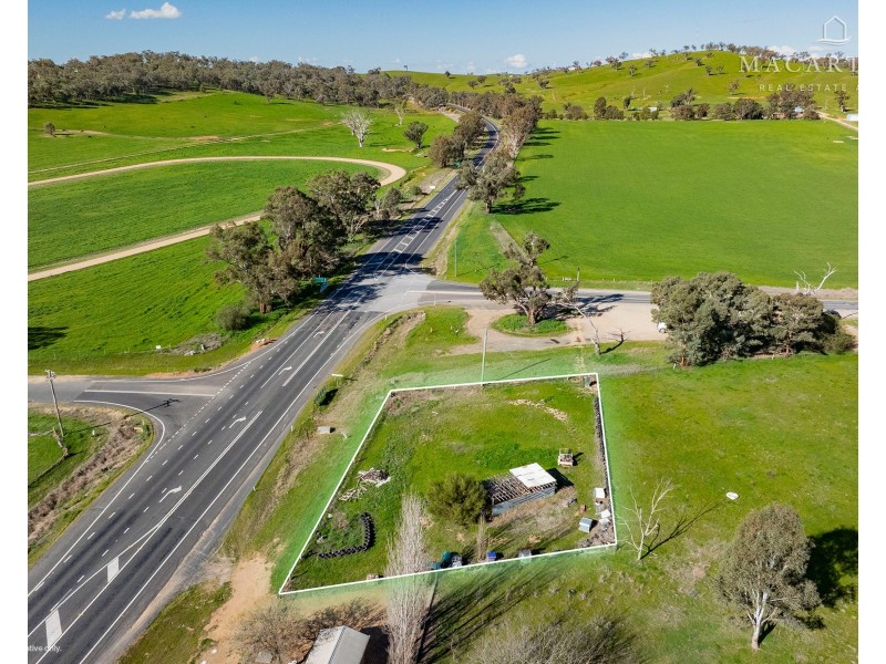 3005 Sturt Highway, Alfredtown NSW 2650