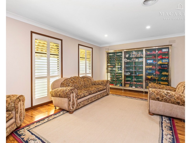 470 Lake Albert Road, Lake Albert NSW 2650