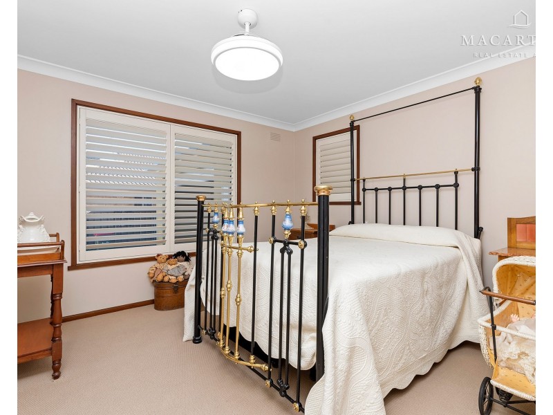 470 Lake Albert Road, Lake Albert NSW 2650