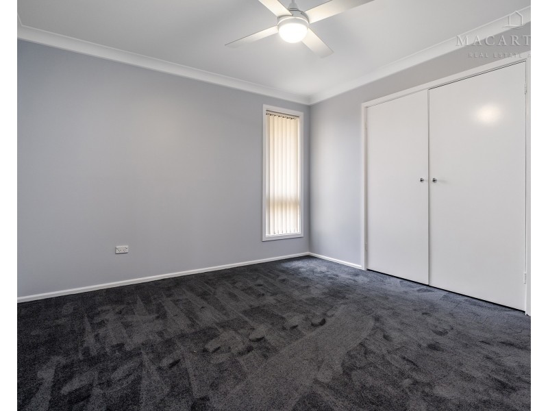 3/1 Nordlingen Drive, Tolland NSW 2650