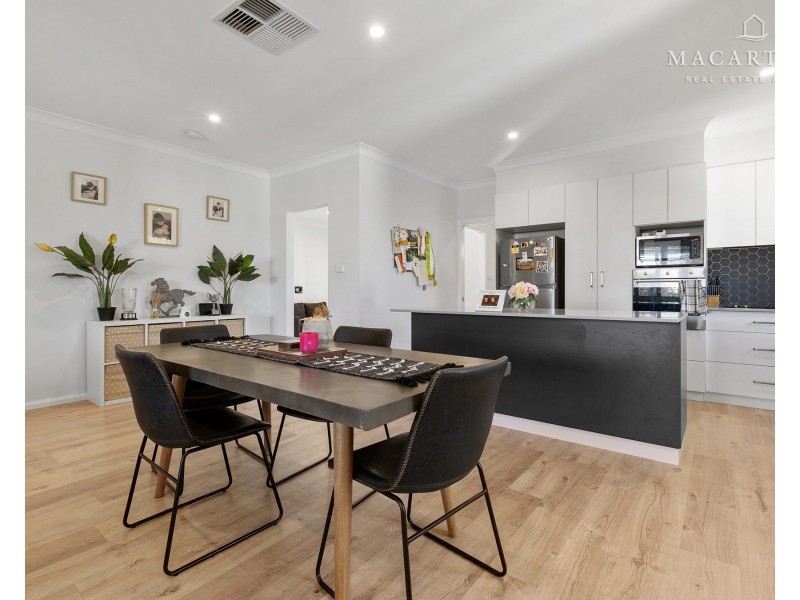 3 Wilson Street, Kooringal NSW 2650
