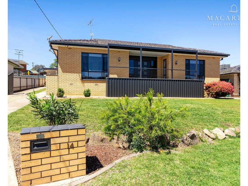 14 Banks Avenue, Kooringal NSW 2650