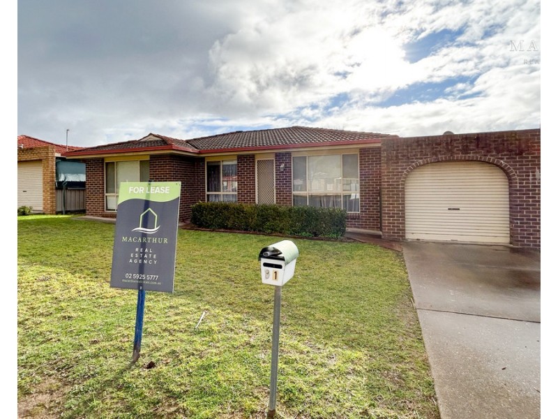 81 Dalman Parkway, Glenfield Park NSW 2650