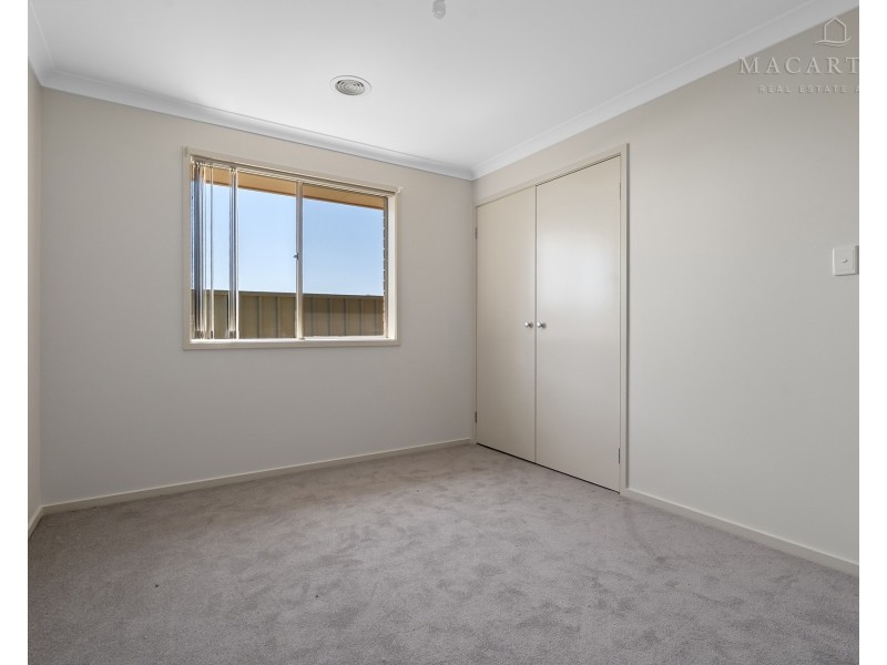 9 Protea Place, Forest Hill NSW 2651