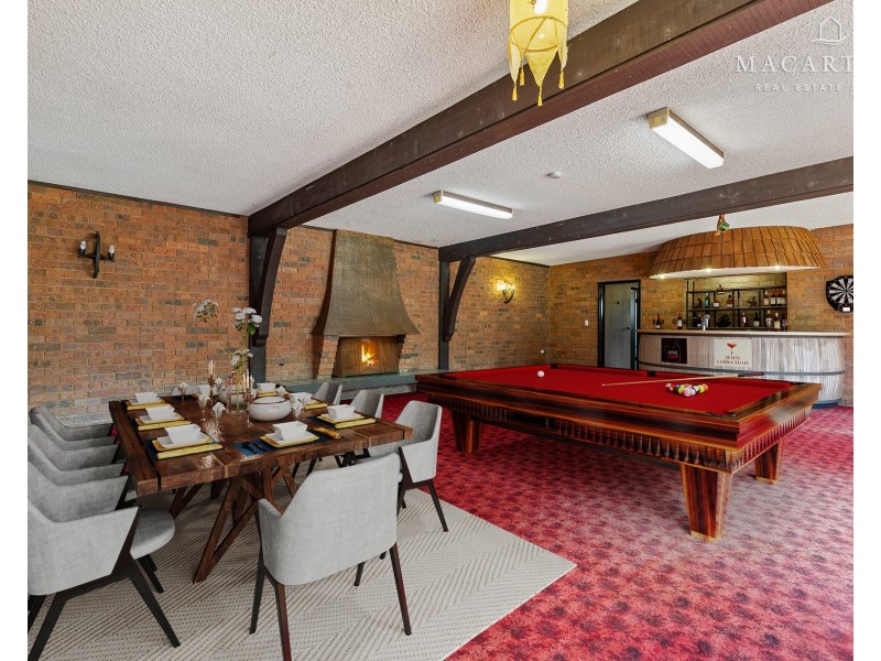 10 Brunskill Road, Lake Albert NSW 2650