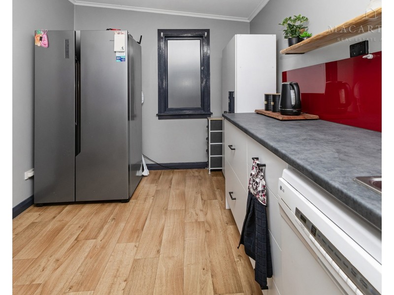 15 Tarakan Avenue, Ashmont NSW 2650