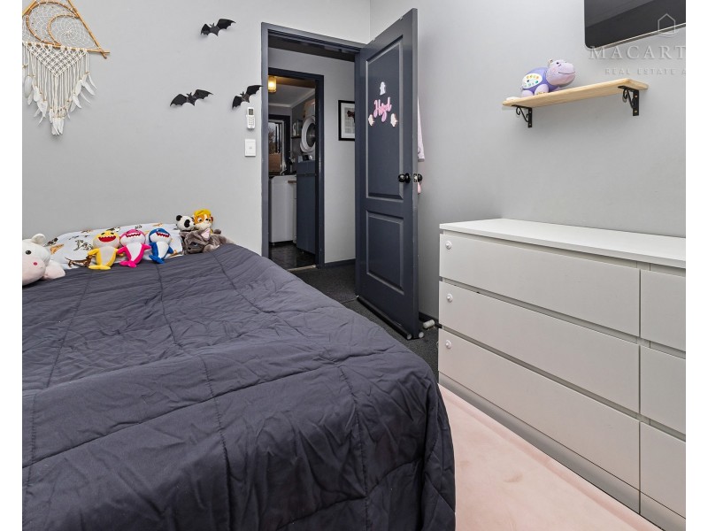 15 Tarakan Avenue, Ashmont NSW 2650