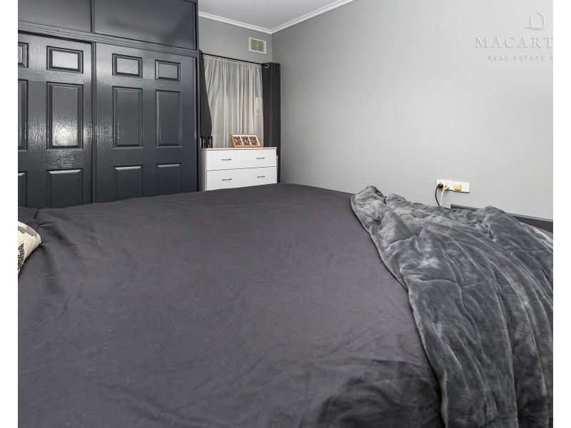 15 Tarakan Avenue, Ashmont NSW 2650